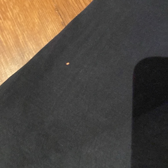 Lulu Lemon T-shirt - Picture 2 of 5